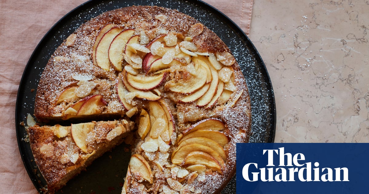 benjamina-ebuehi-s-recipe-for-apple-spelt-and-almond-cake-or-the-sweet-spot