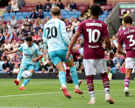 Manor Solomon of West Ham United scores his team’s second goal.