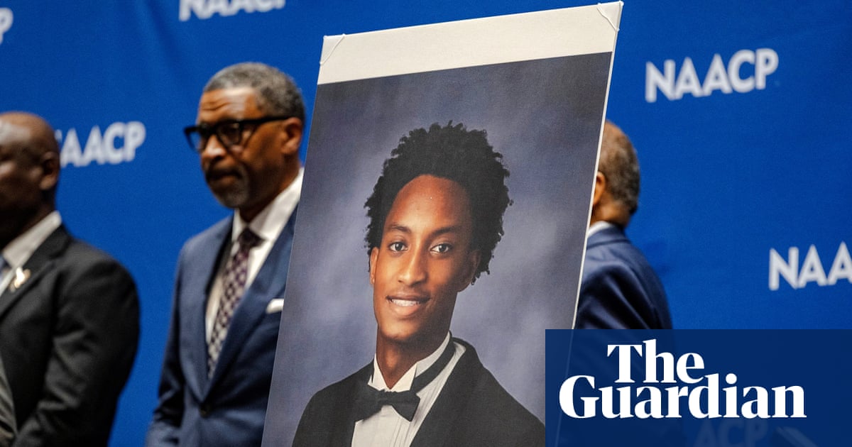 Trump says he is considering asking FBI to investigate the death of Nolan Wells