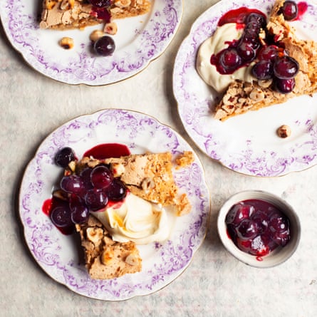 A crisp nutty cake for after dinner – hazelnut meringue cake, blueberry sauce.