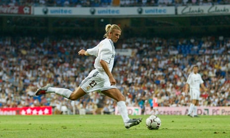 David Beckham crossing