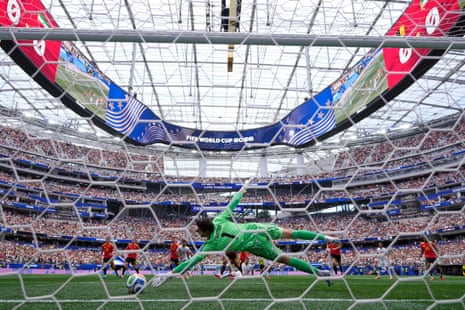 Belgium goalkeeper Thibaut Courtois (1) fails to save a shot from Iran’s Mehdi Taremi but the goal was disallowed.