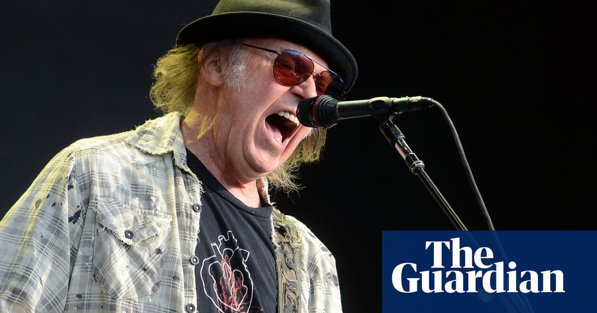 Neil Young quits Facebook in response to false information given to public