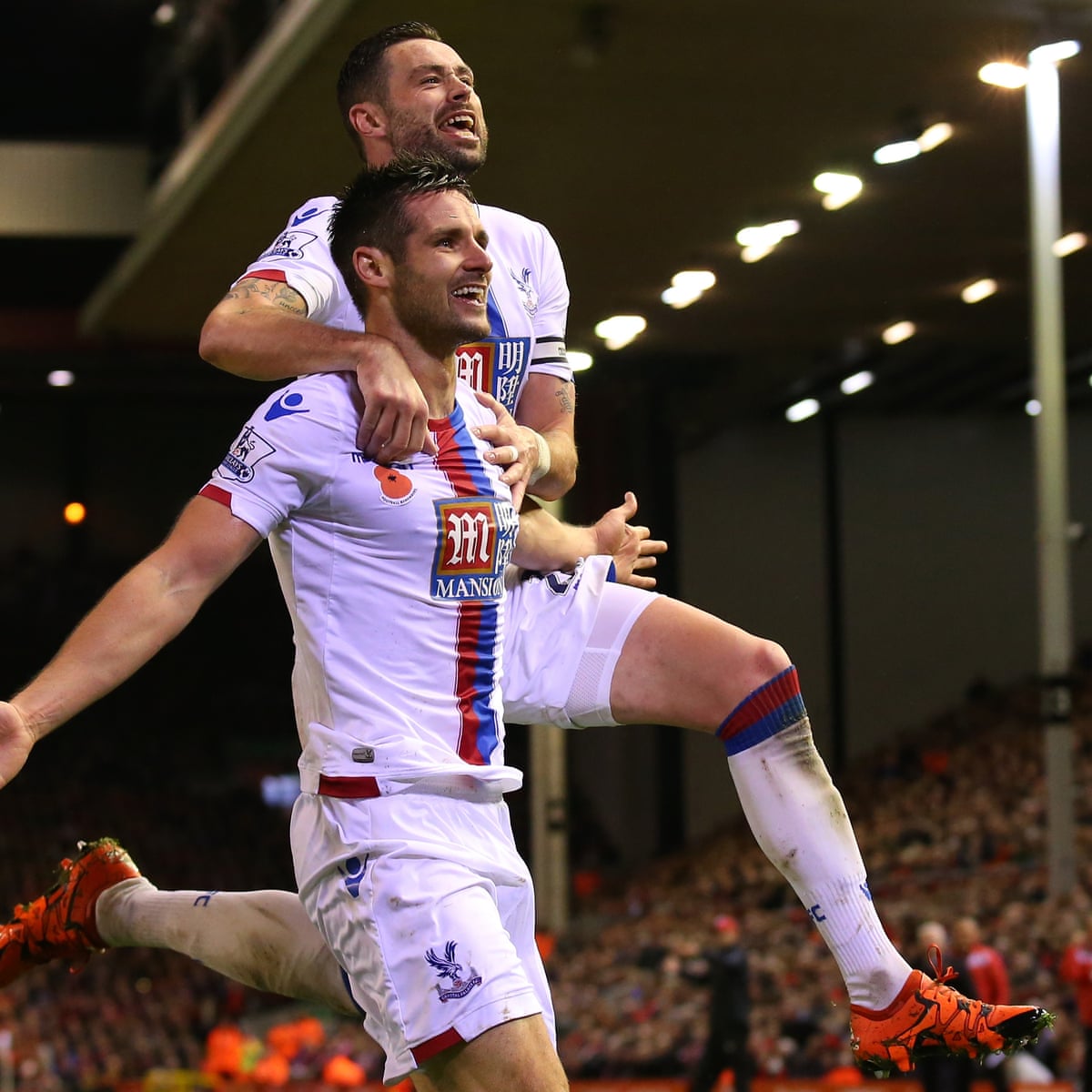 Crystal Palace S Scott Dann Rises Highest To Down Liverpool Premier League The Guardian Crystal Palace S Scott Dann Rises Highest To Down Liverpool Premier League The Guardian