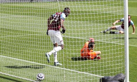 But ends up in the net after coming off the legs of Issa Diop and Newcastle have the lead.