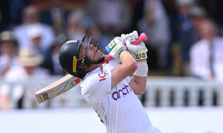 Ollie Pope pulls at a short ball from Asitha Fernando, leading to his dismissal for one.