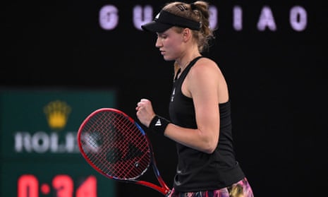 Elena Rybakina celebrates winning the first set against Aryna Sabalenka.