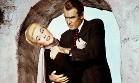 Ким Новак и Джеймс Стюарт във Vertigo, които преди това оглавяваха анкетата.