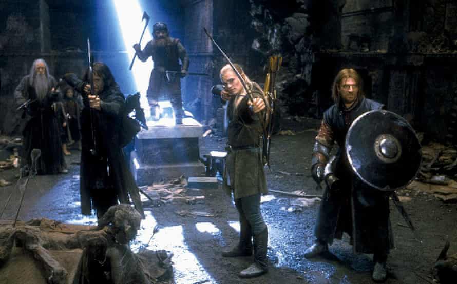 Ian McKellen, Viggo Mortensen, Orlando Bloom and Sean Bean in The Lord of the Rings: The Fellowship of the Ring (2001).