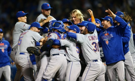 100 Things Mets Fans Should Know & Do Before They Die (100 Things