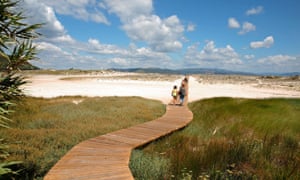 Wooden walkway across beach, CÃes islands