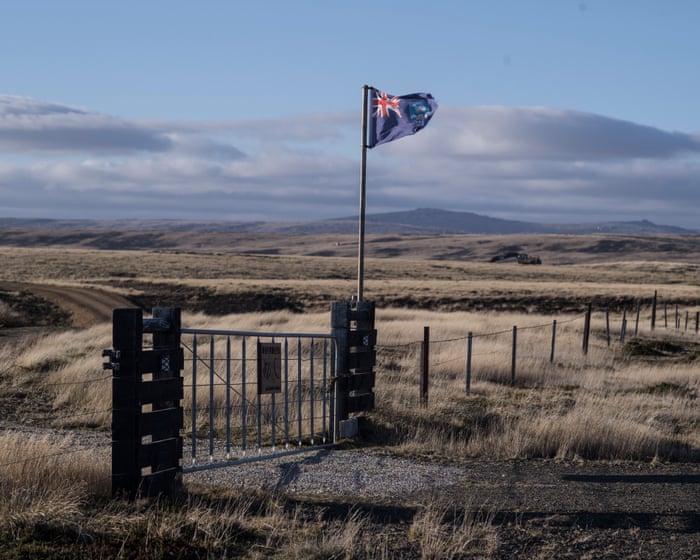 ‘4,000 people minding our own business’: four decades on, Falklands again face a hostile Argentina