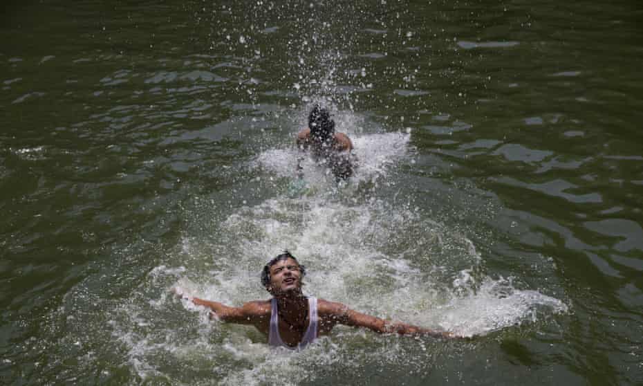 india records its hottest day ever as temperature hits 51c that s 123 8f india the guardian