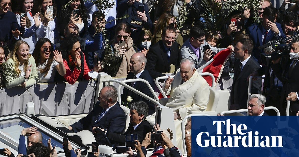 Pope calls for Easter truce in Palm Sunday Vatican service – The Guardian