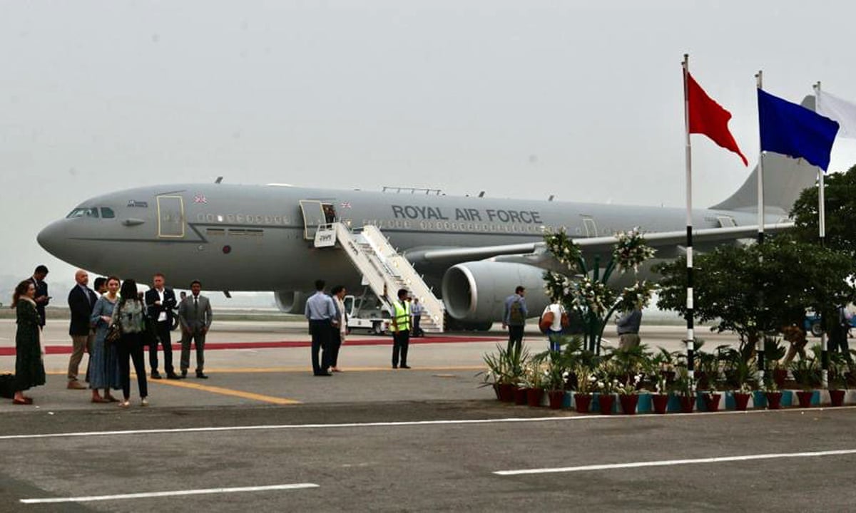 Download Air Force One For Boris Raf Plane For Vips Gets A Union Flag Desktop Wallpaper Free Get Wallpaper Air Force One For Boris Raf Plane For Vips Gets A Union Flag For iPhone