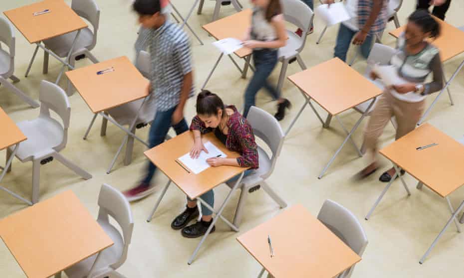 First post-Covid school leavers face fight for fewer university places First post-Covid school leavers face fight for fewer university places