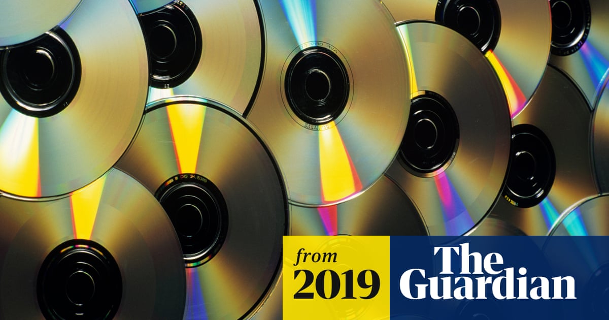 Uk Consumers Switch To Online Streaming En Masse Retail Industry The Guardian