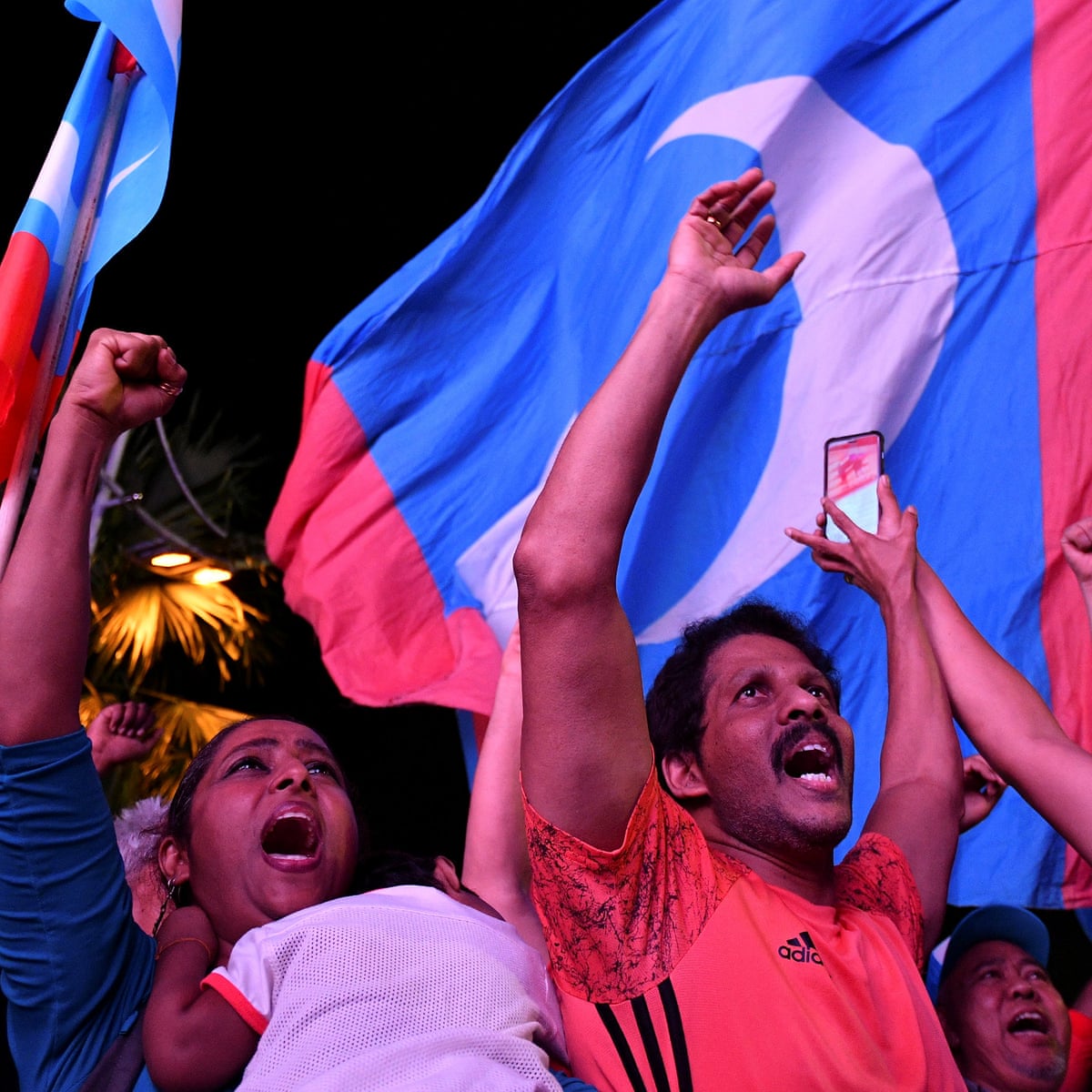 Malaysia's former leader set to become world's oldest prime