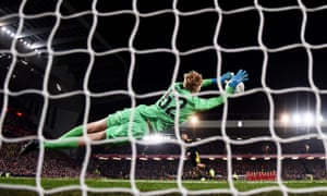 Curtis Jones And Liverpool Beat Arsenal On Penalties After 5 5 Thriller Football The Guardian
