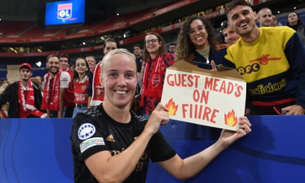 Beth Mead with Arsenal’s contingent of travelling fans after the game.