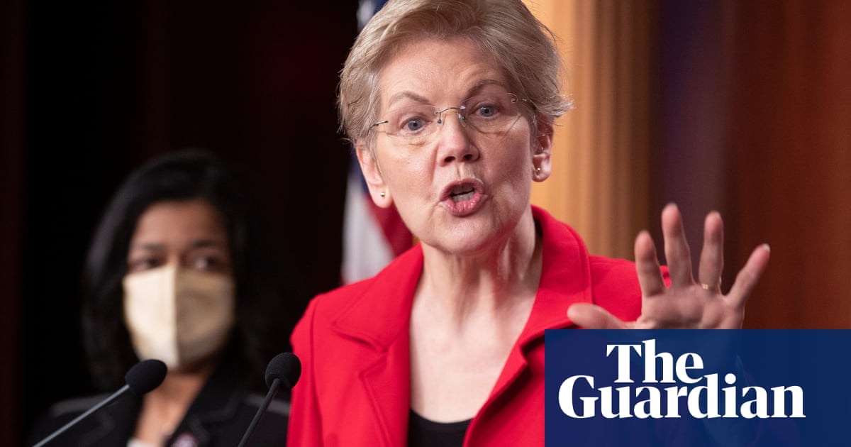 Elizabeth Warren and Cory Booker test positive for Covid amid US Omicron surge