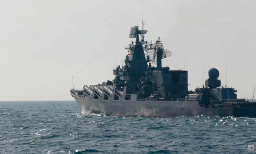 Russia’s Black Sea flagship missile cruiser, the Moskva, has sunk while being towed to a port after an explosion, the Russian defence ministry claimed.