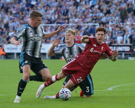 Liverpool’s Víctor Muñoz is brought down by Lewis Hall to hand the visitors a late penalty