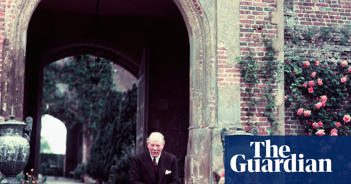 A Queer Inheritance by Michael Hall review – the National Trust’s LGBTQ history revealed