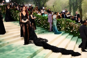 Dua Lipa attends The 2024 Met Gala
