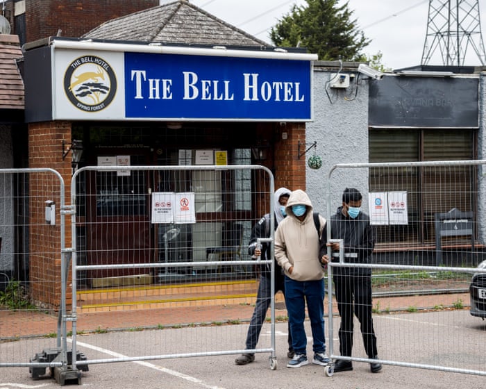 Police Warn Against Protests in Epping Amid Asylum Hotel Ruling