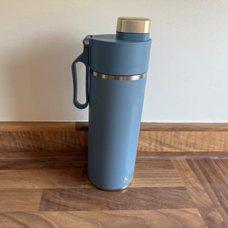 Ninja Thirsti travel bottle.