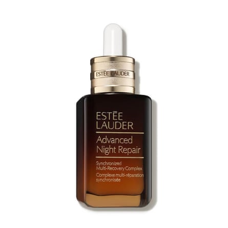 Estée Lauder Advanced Night Repair Synchronised Multi-Recovery Complex Serum.