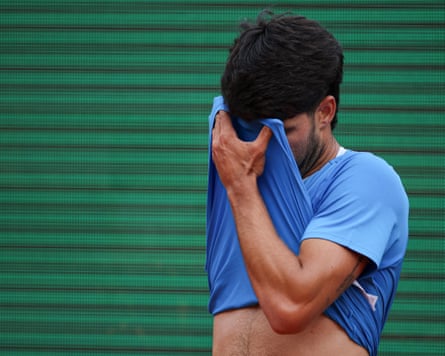 Carlos Alcaraz reacts gainst Jannik Sinner during the Monte Carlo Masters final