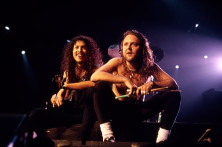 Kirk Hammett and Lars Ulrich in 1992