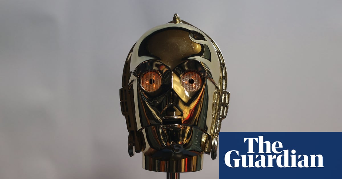 C-3PO head used in Star Wars sequel The Empire Strikes Back sells for more than $1m at auction
