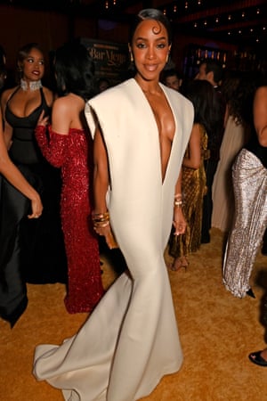 Kelly Rowland attends the Vanity Fair party