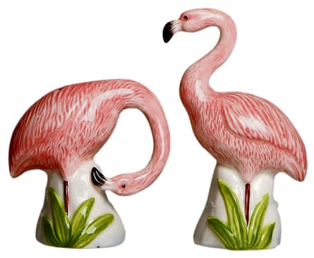 flamingo salt and pepper shakers