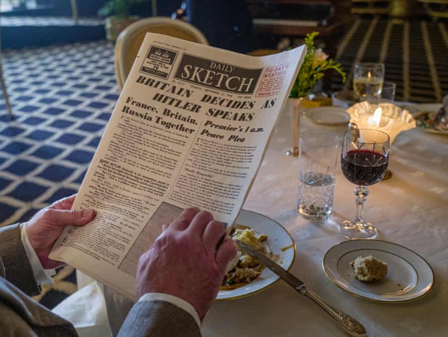 Attention to detail, in restaurant scenes there were real chefs who delivered the period correctly [in keeping with actual menus from the period from similar establishments] meals for the extras to pretend to eat!  Likewise, the newspapers they read were all perfect reproductions