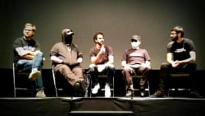 Delegates at the Hackers Congress 2016 discuss bitcoin, blockchain and points between