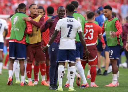 Jimmy Floyd Hasselbaink congratulates Bukayo Saka on his a penalty at Euro 2024