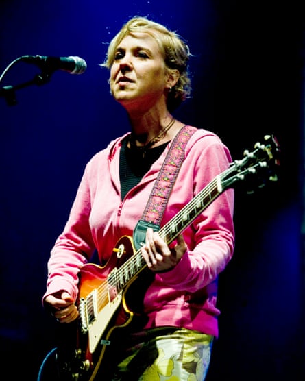 Kristin Hersh performing with Throwing Muses at Primavera Sound, Barcelona, Spain, 29 May 2009.