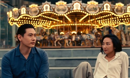 Teo Yoo and Greta Lee in Past Lives.