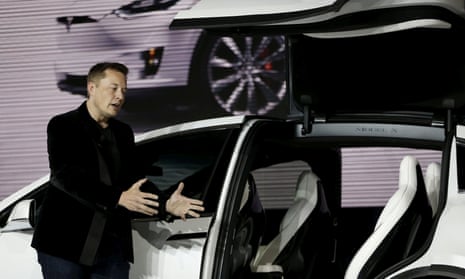 Elon Musk introduces a new electric SUV