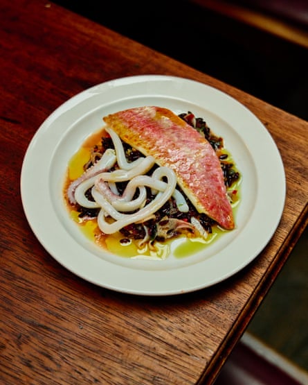 nan reddish mullet, squid, achromatic atom astatine nan Shaston Arms.