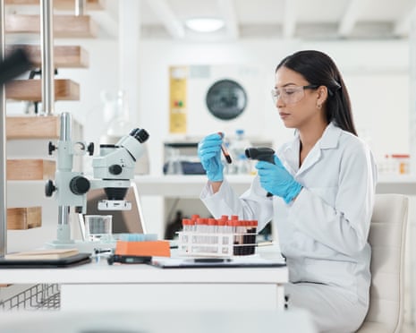 Scientist working in a laboratory