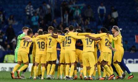 Barcelona celebrate winning the title at Espanyol