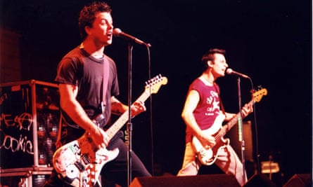 Green Day on stage, 1997.