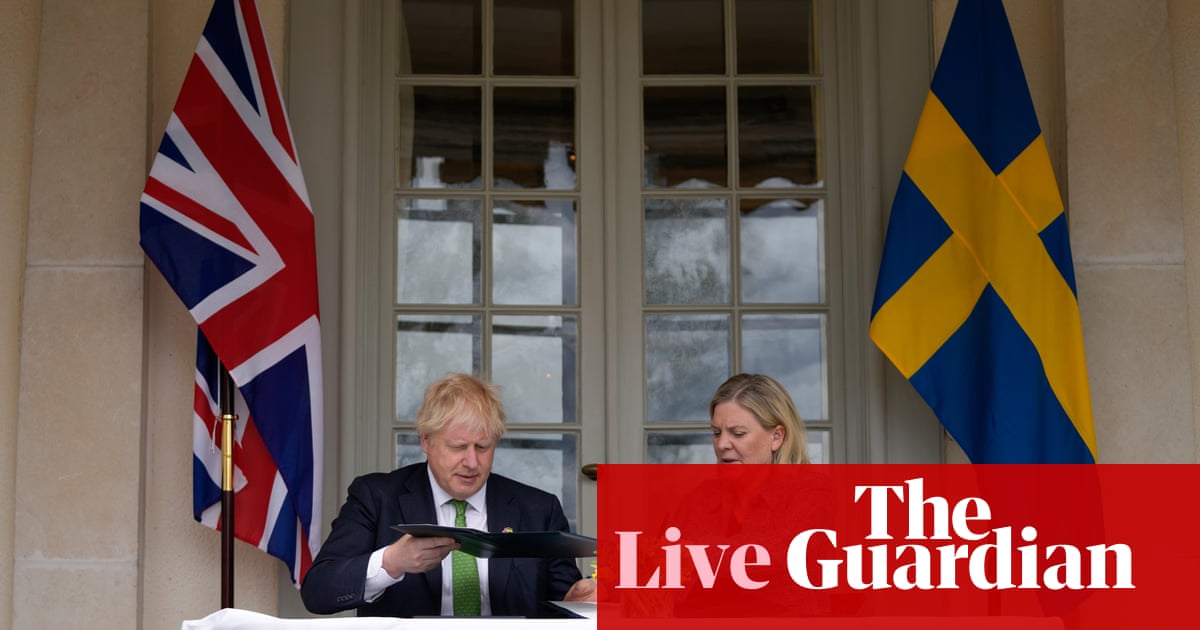 Guerra Russia-Ucraina: UK pledges support if Sweden attacked; Russia negotiations harder ‘with each new Bucha’, says Zelenskiy – live