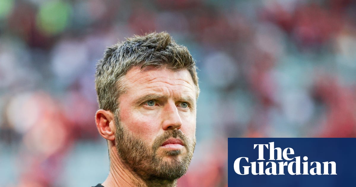 United's left-back search drags on with no credible targets