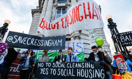 Tenants and supporters marched from Cressingham Gardens to Lambeth Town Hall in Brixton in 2017 to demand a ballot on the planned redevelopment.